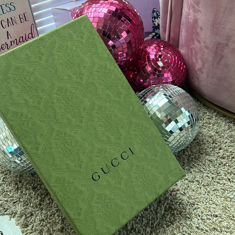 Gucci Sandals 👡 👡